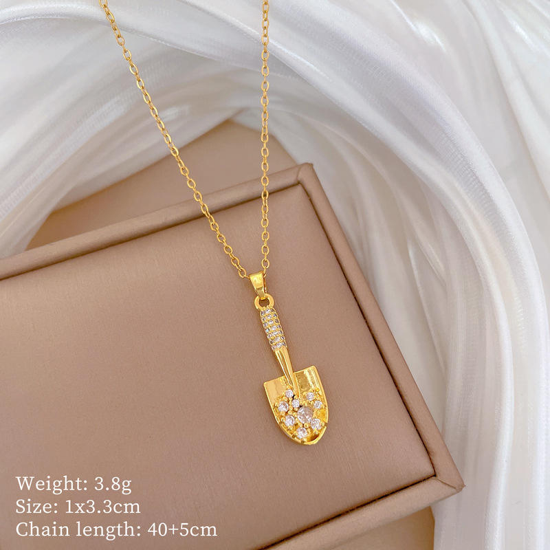 GOLD DIGGER CHAIN PENDANT