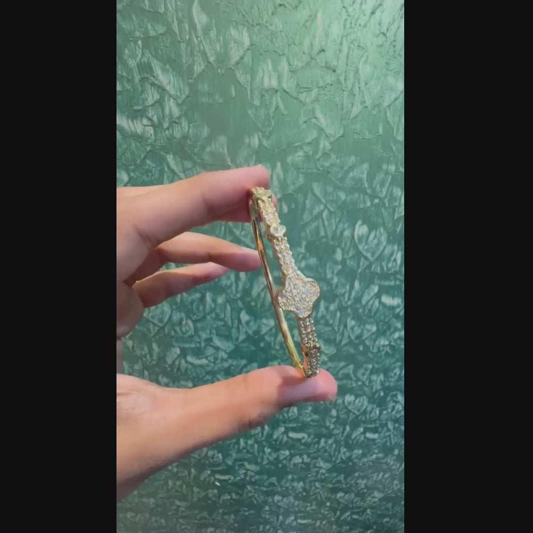 LUXE CLOVER BRACELET